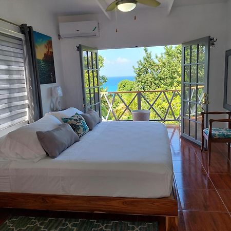 Alex'S Place - Tim Pappies Port Antonio Esterno foto